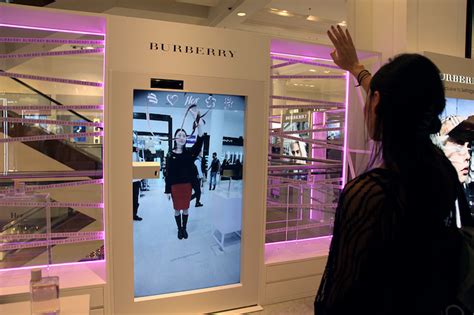 burberry copy assistant